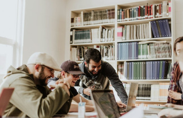 Améliorer la communication avec un esprit apaisé grâce au CBD